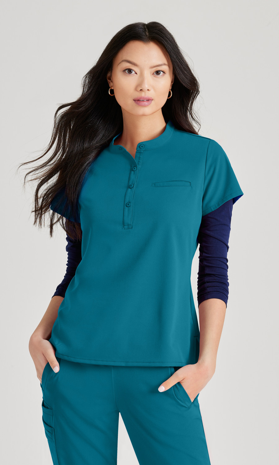 Women  TOP  BUT163X  Barco Unify Womens 1 Pocket Collar Tuck In Top